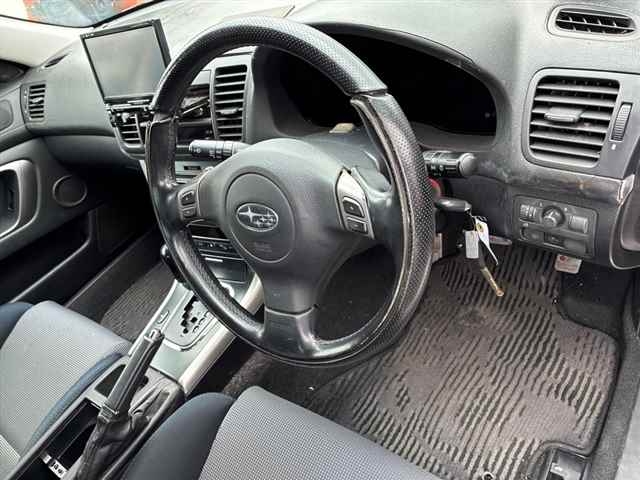 SUBARU LEGACY B4