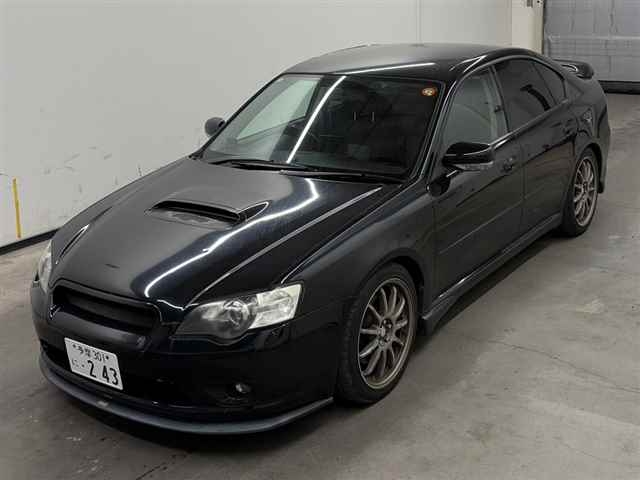 SUBARU LEGACY B4