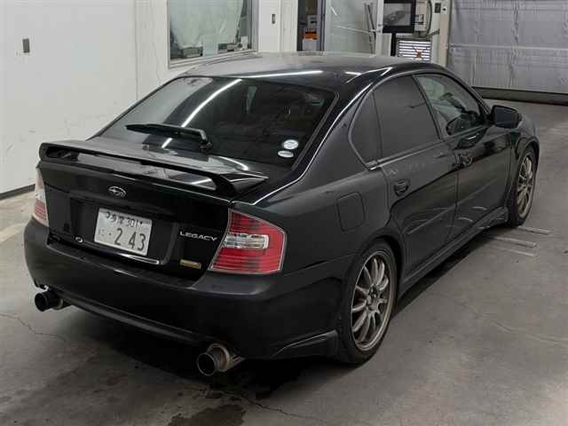 SUBARU LEGACY B4