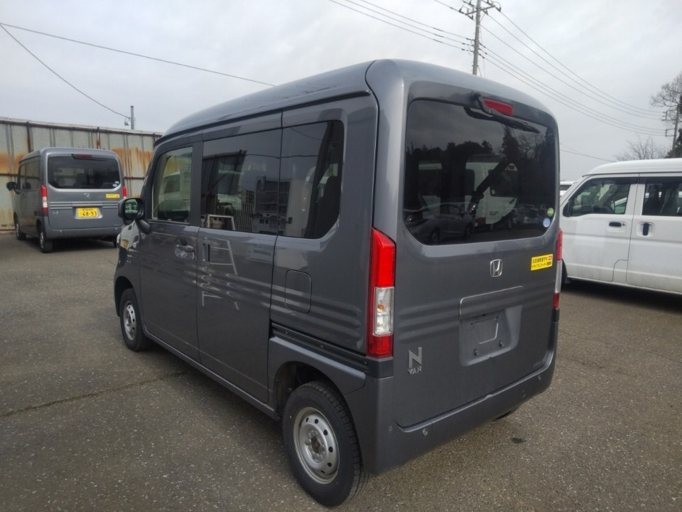 HONDA N-VAN