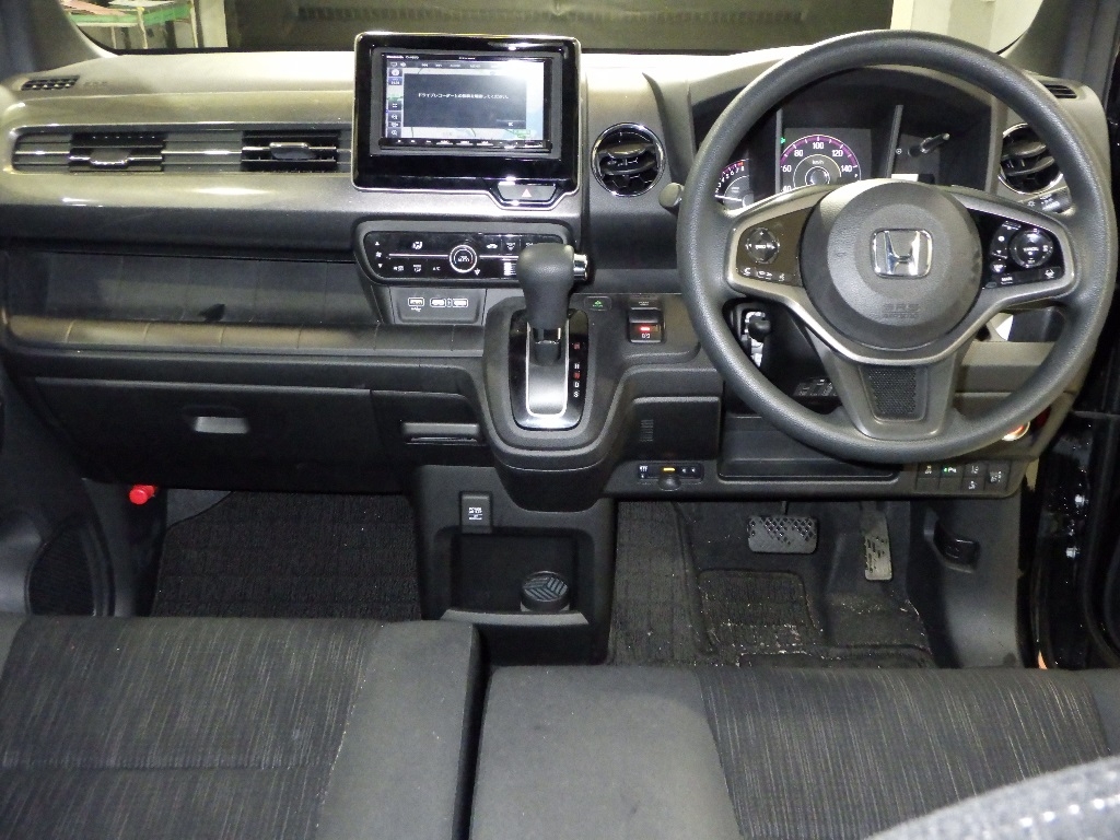 HONDA N-WGN