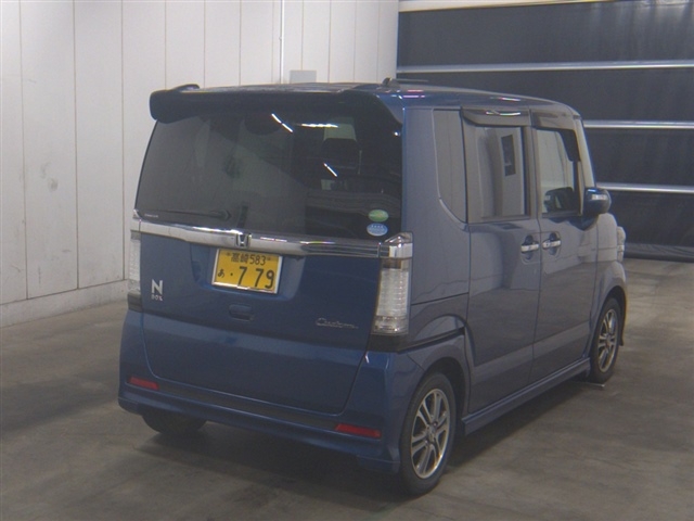 HONDA N-BOX+