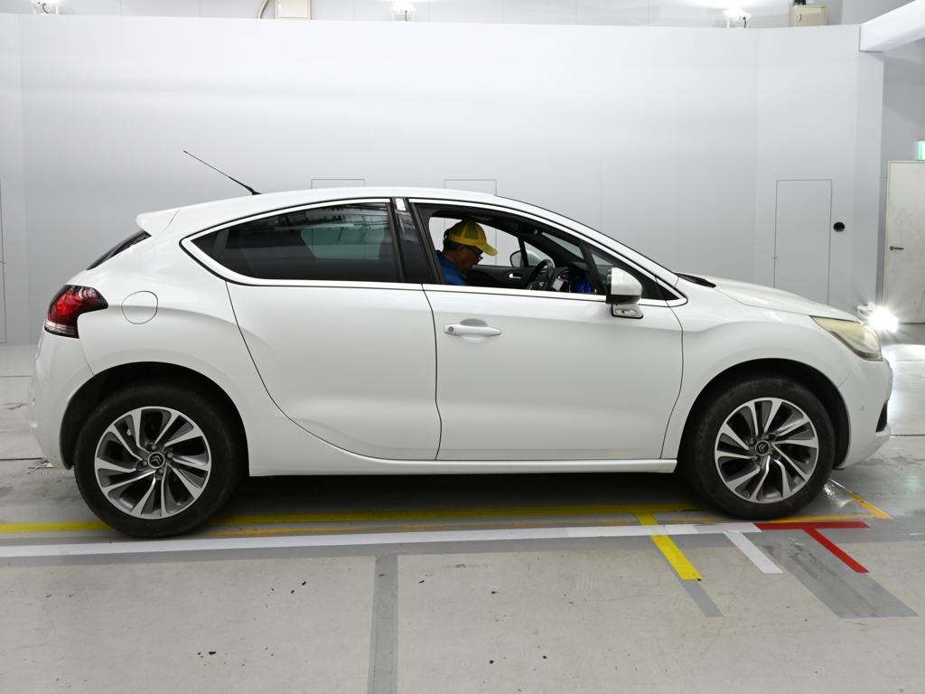 CITROEN DS4