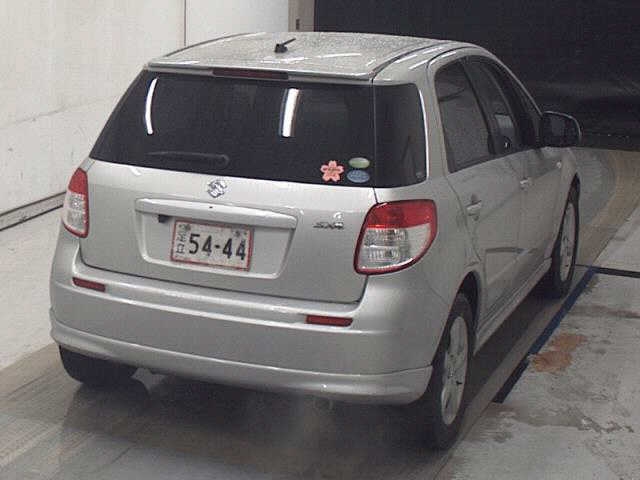 SUZUKI SX4