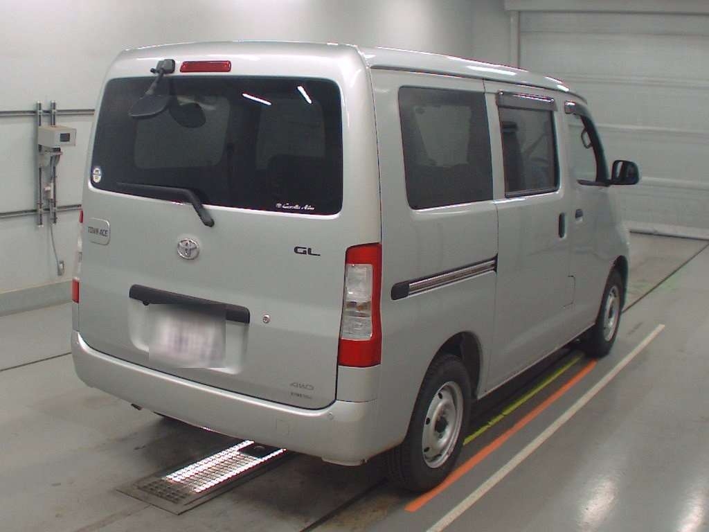 TOYOTA TOWN ACE