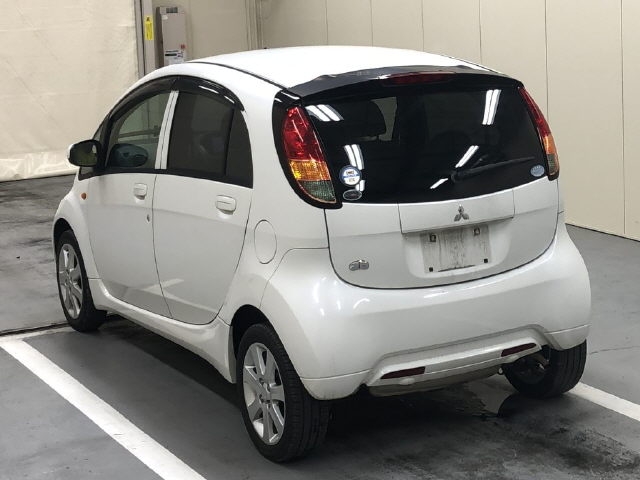 MITSUBISHI I