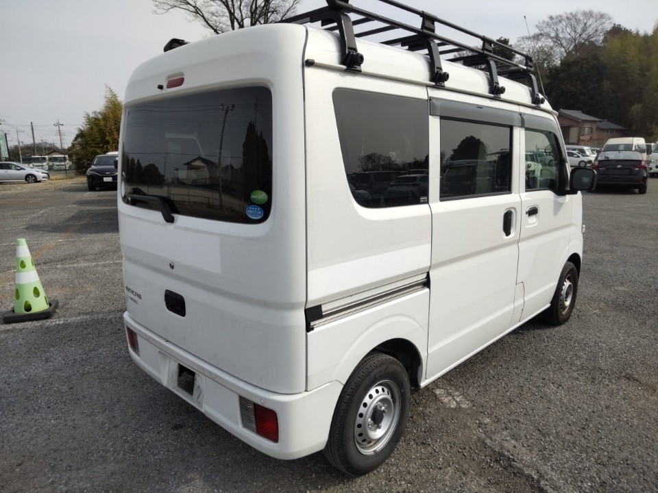 MITSUBISHI MINICAB