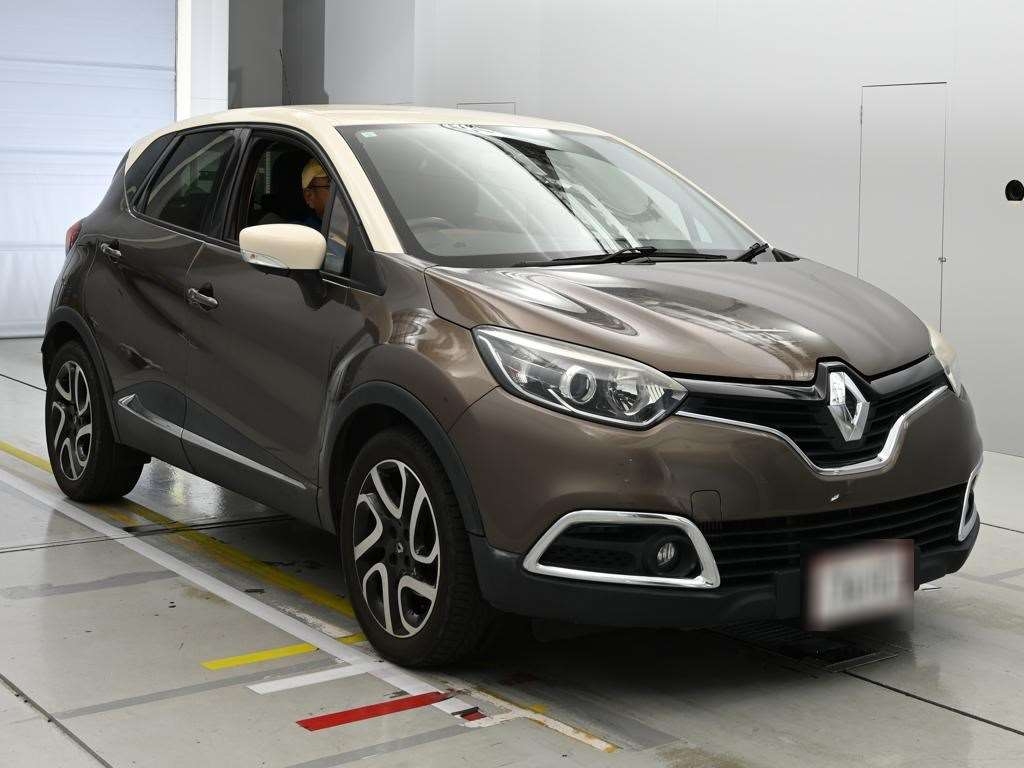RENAULT CAPTUR