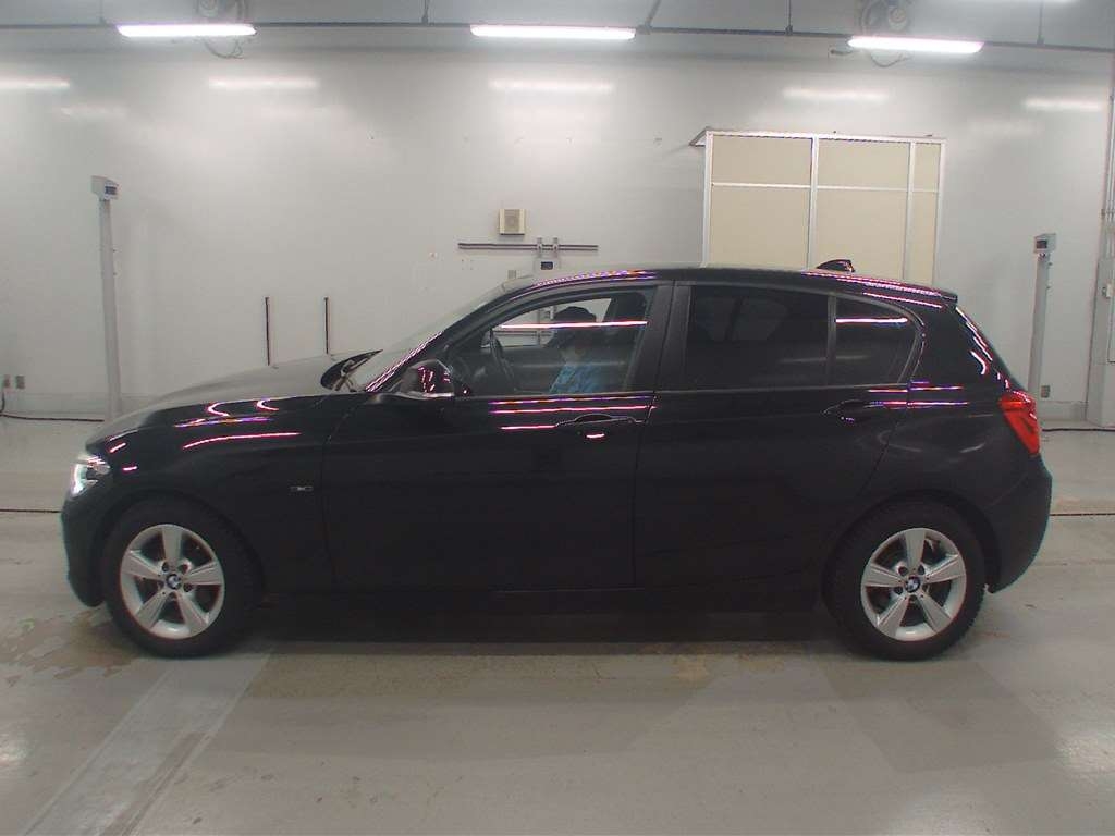 BMW 1-SERIES