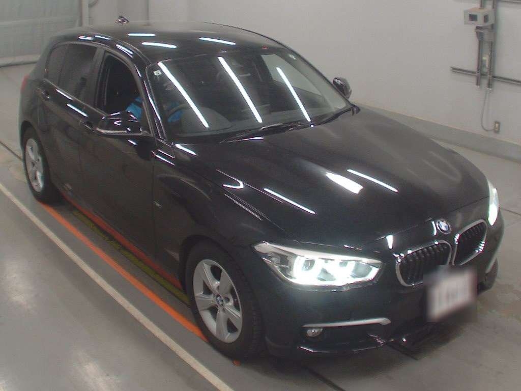 BMW 1-SERIES