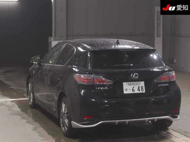 LEXUS CT200H