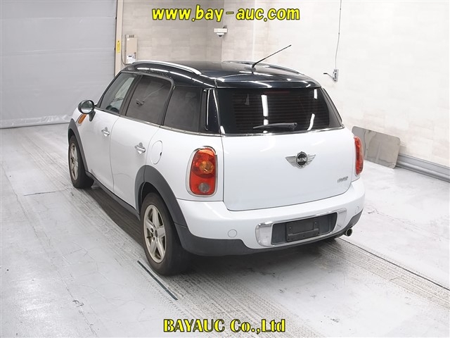 MINI CROSSOVER