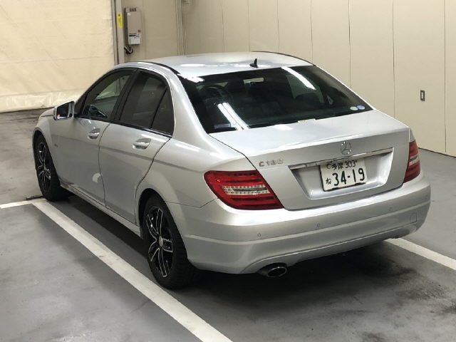 MERCEDES-BENZ C-CLASS