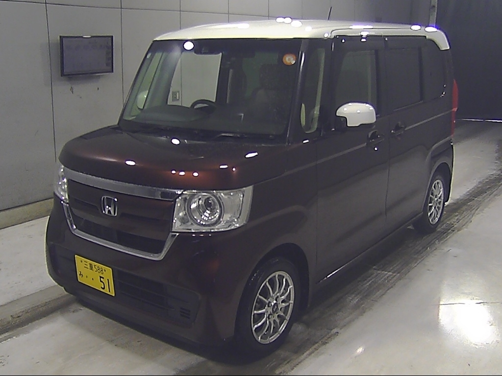 HONDA N-BOX