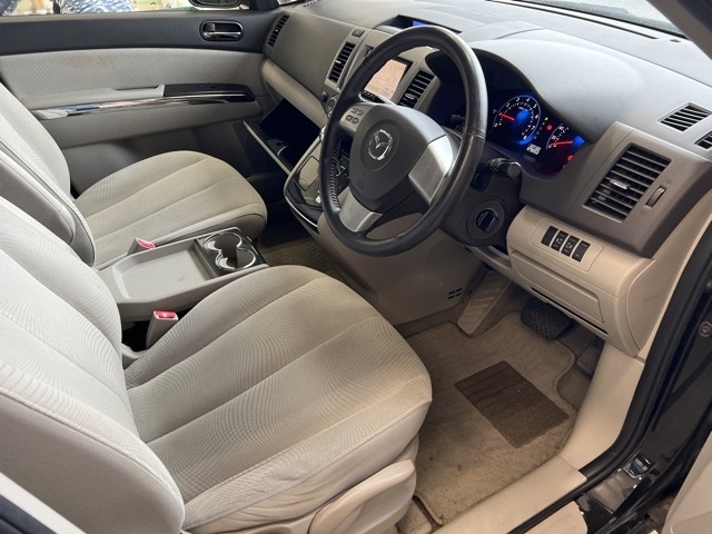 MAZDA MPV