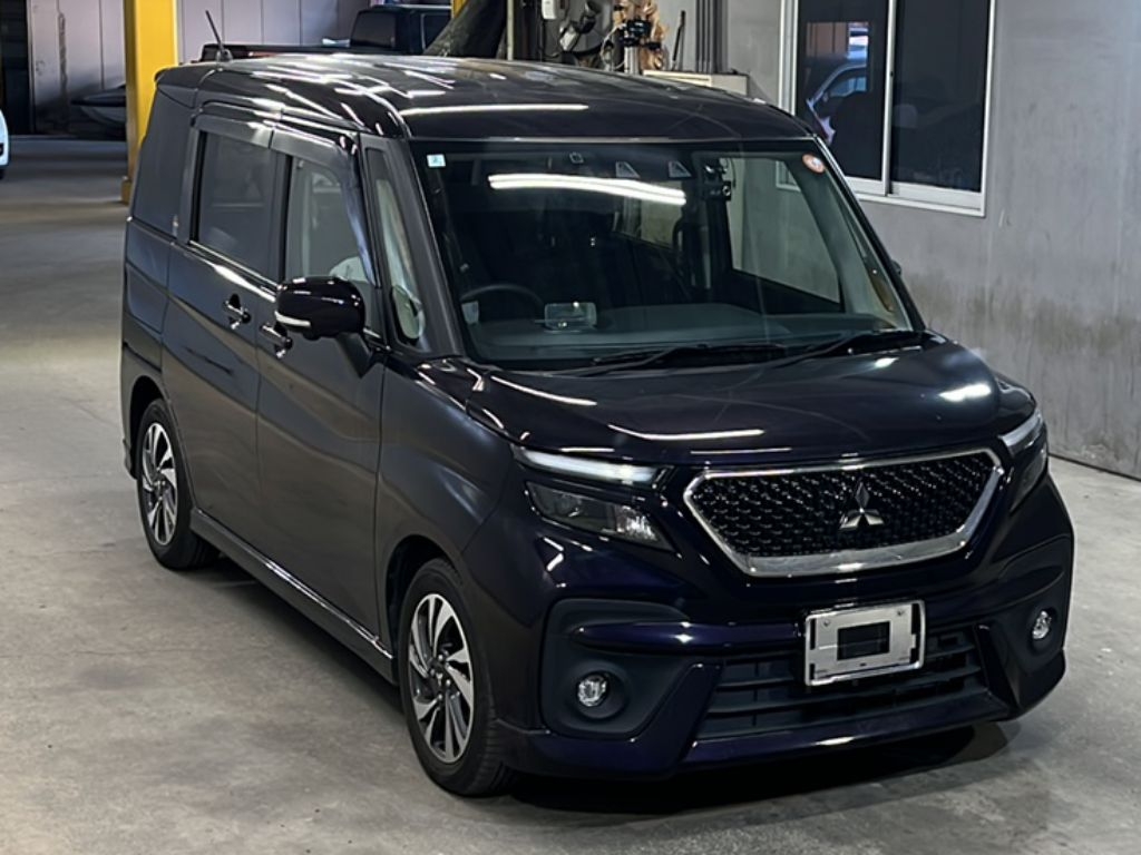 MITSUBISHI DELICA D:2