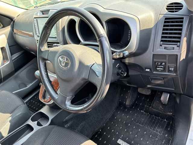 TOYOTA RUSH