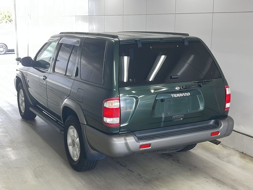 NISSAN TERRANO