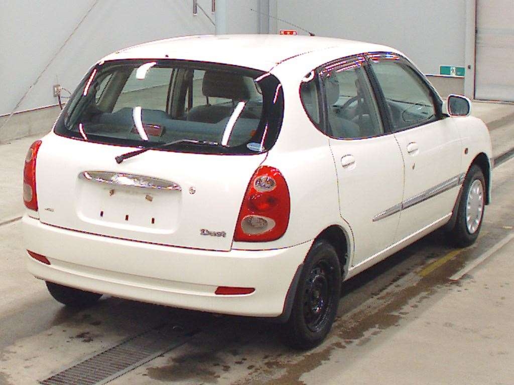 TOYOTA DUET