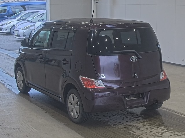 TOYOTA BB