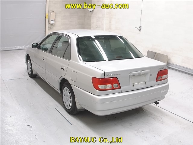 TOYOTA CARINA