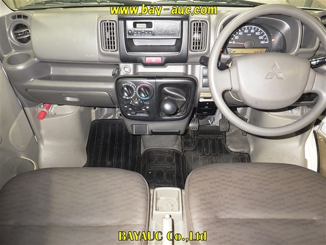 MITSUBISHI MINICAB