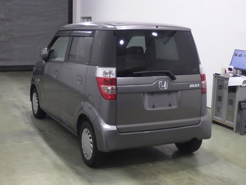 HONDA ZEST