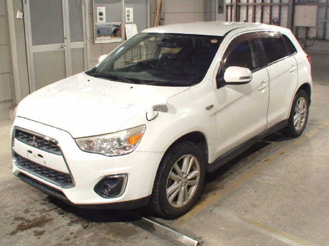 MITSUBISHI RVR