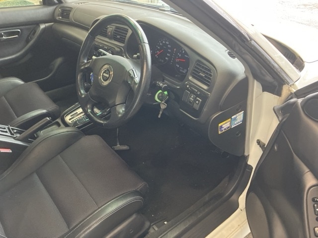 SUBARU LEGACY