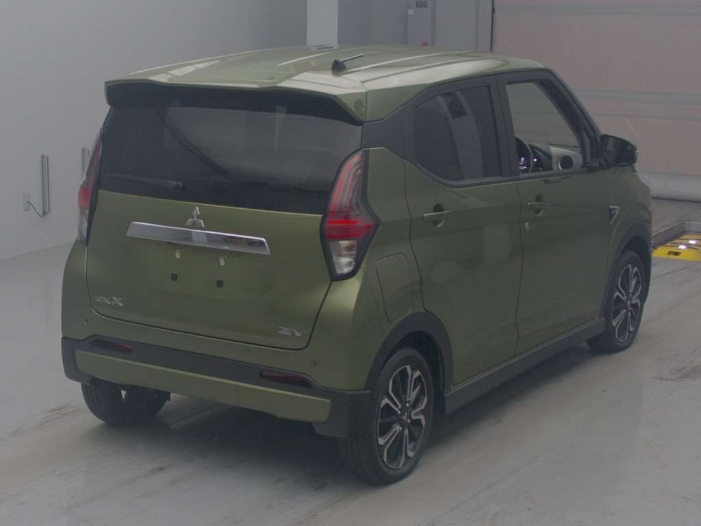 MITSUBISHI EK X EV