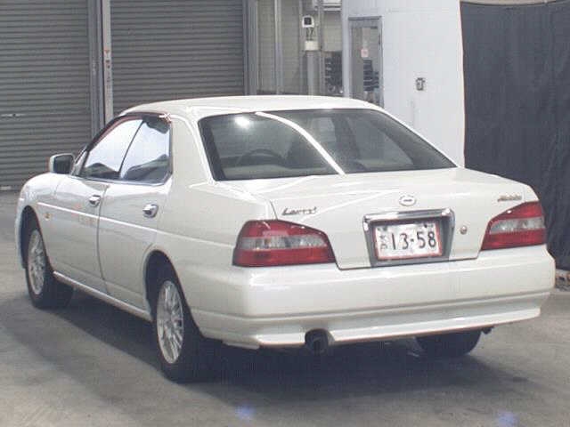 NISSAN LAUREL