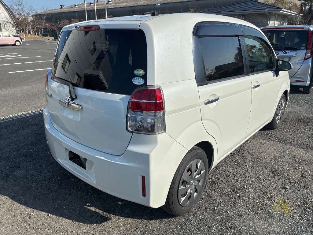 TOYOTA SPADE