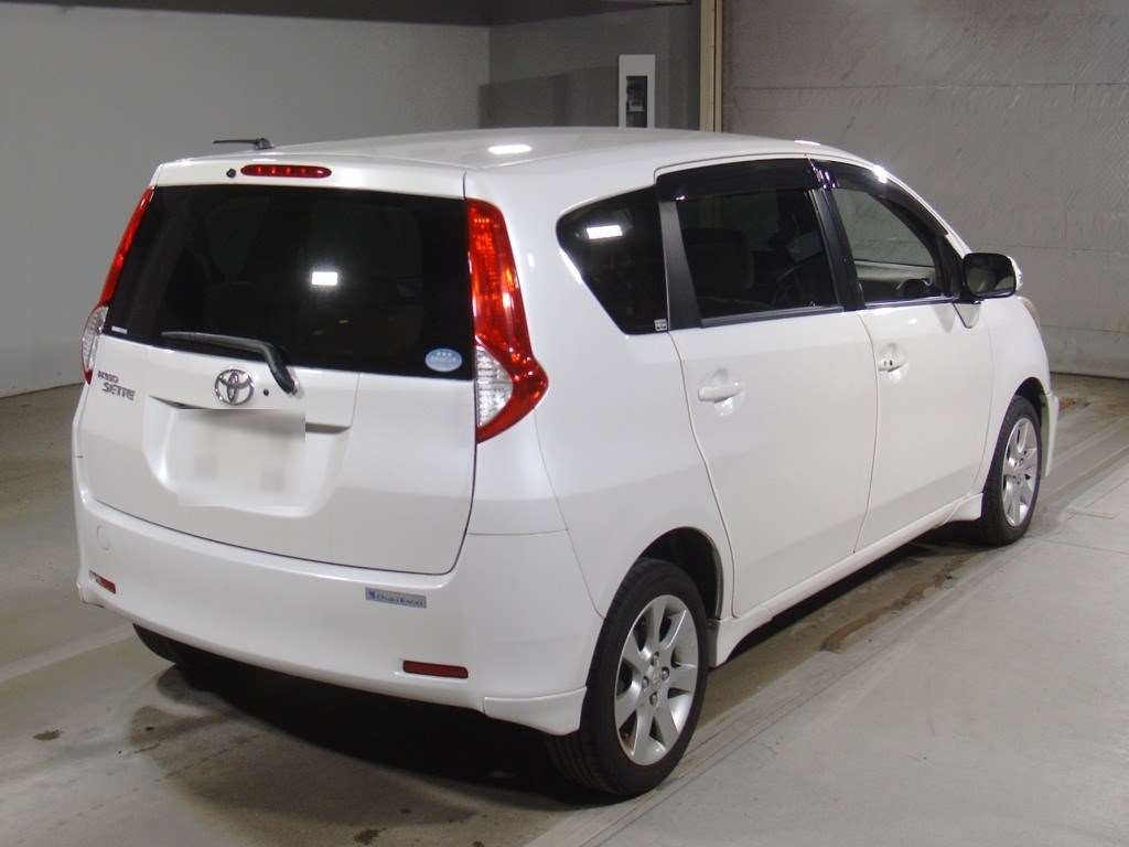 TOYOTA PASSO SETTE