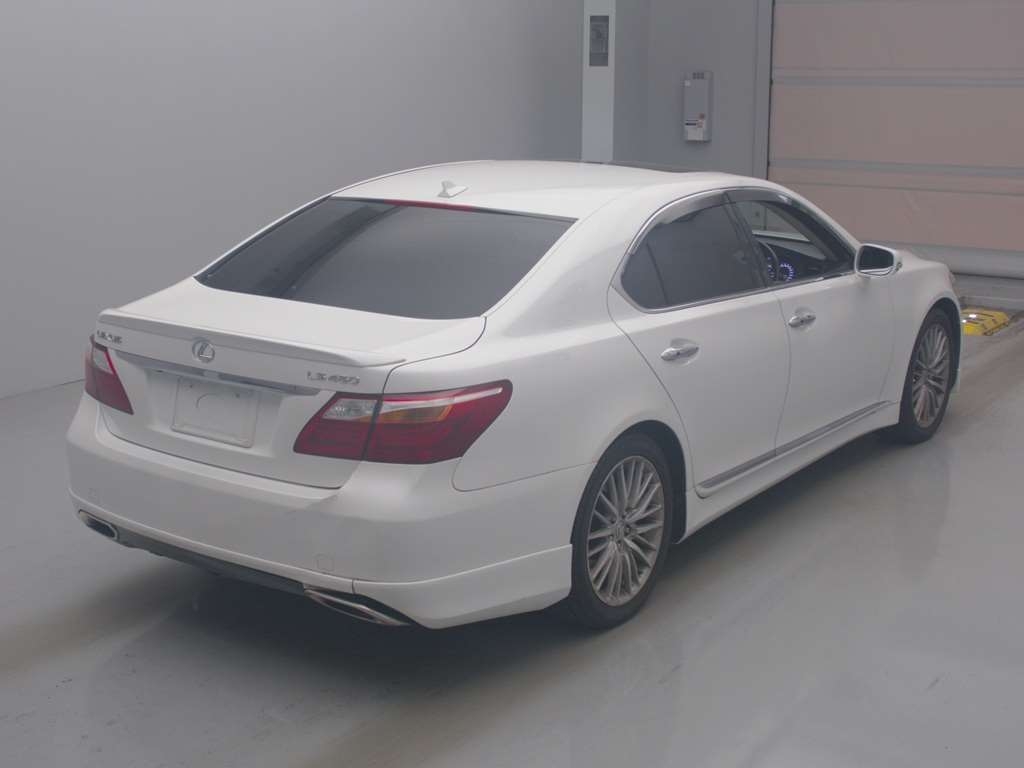 LEXUS LS460