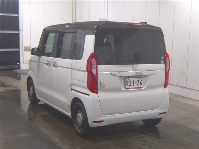 HONDA N-BOX