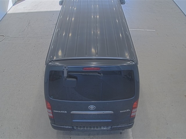 TOYOTA REGIUS ACE