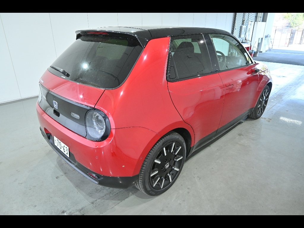 HONDA E
