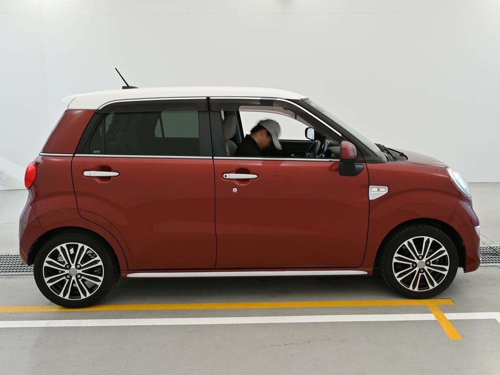 DAIHATSU CAST