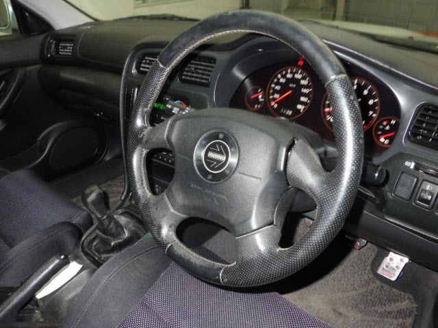 SUBARU LEGACY