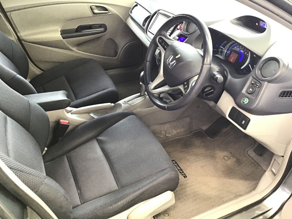 HONDA INSIGHT