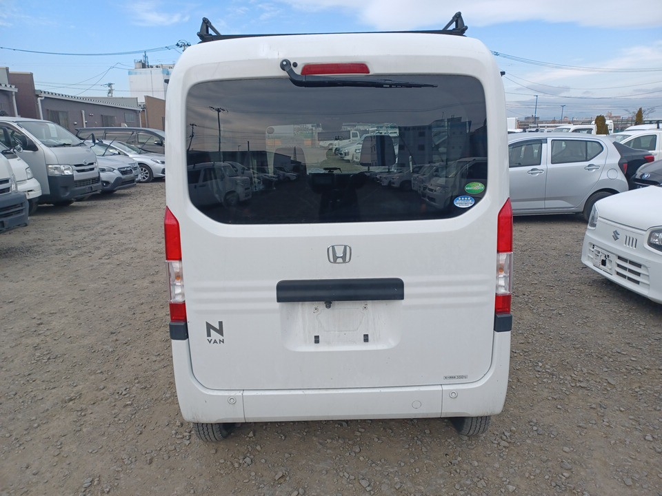 HONDA N-VAN