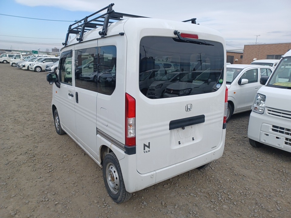 HONDA N-VAN