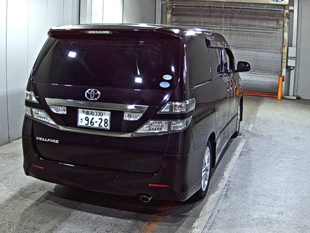 TOYOTA VELLFIRE