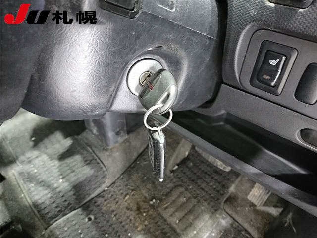 MITSUBISHI EK SPORT