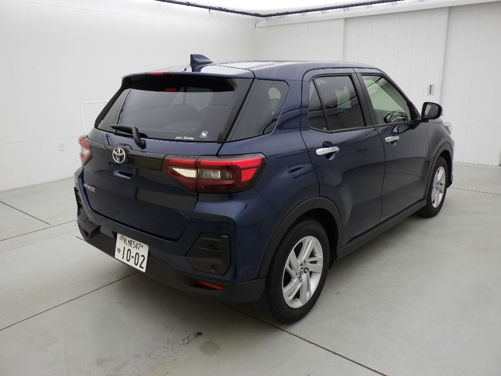 TOYOTA RAIZE