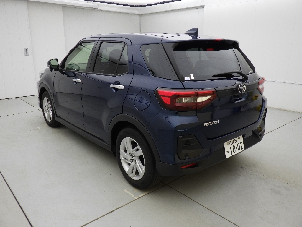 TOYOTA RAIZE