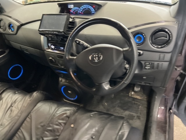 TOYOTA BB