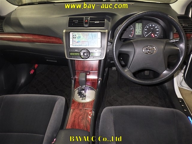 TOYOTA PREMIO
