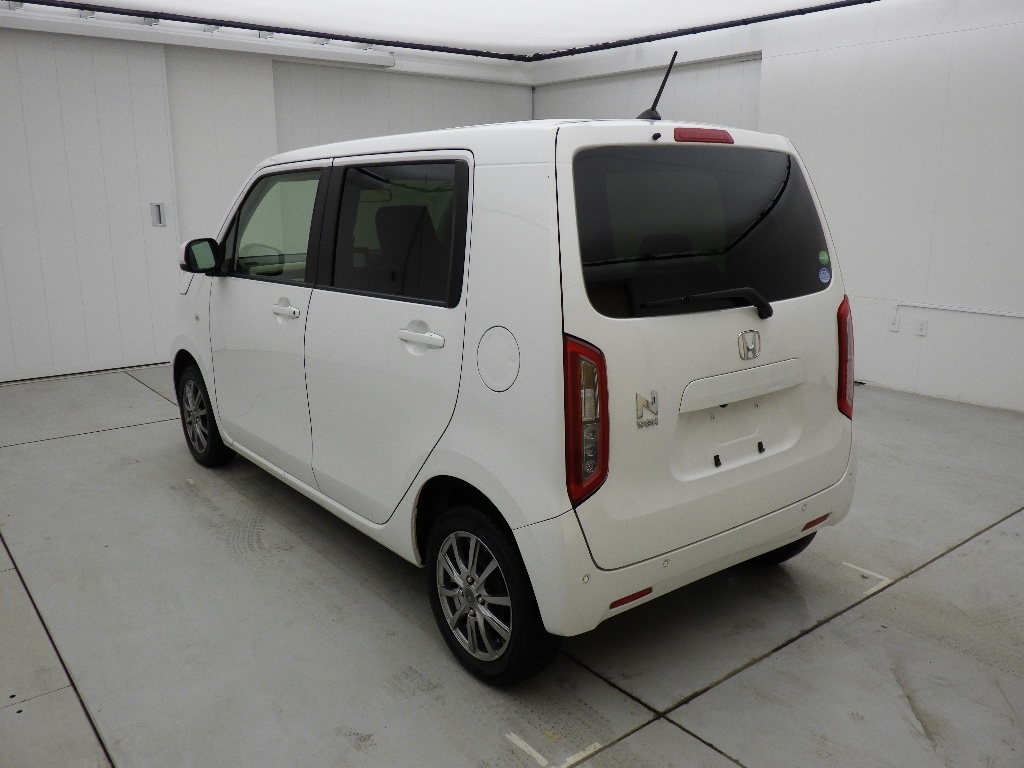 HONDA N-WGN