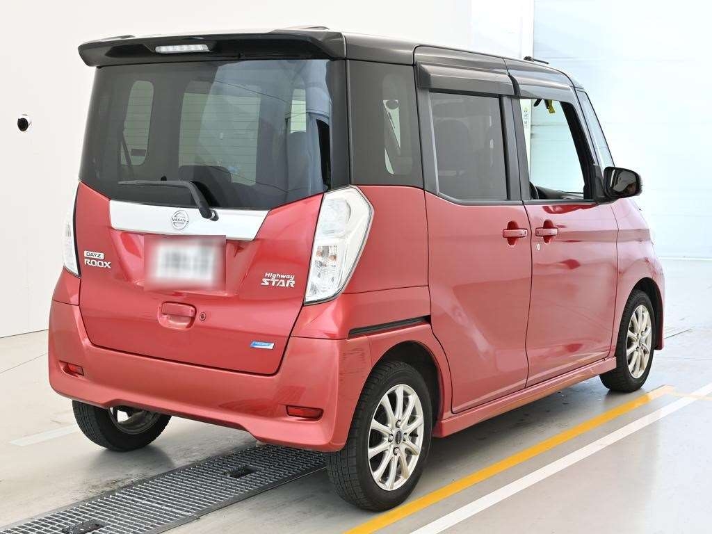 NISSAN DAYZ ROOX